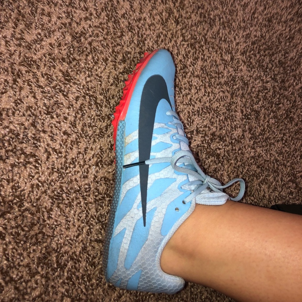 Track shoes - Picture 5 of 5